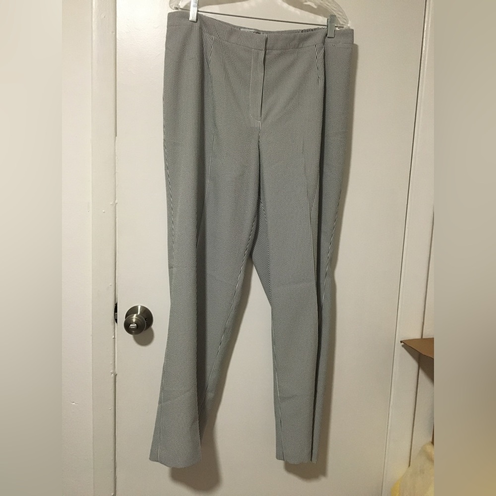 Kasper Kate Classic Fit Gray Stripe Dress Pants 18W